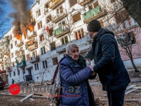 Xarkovdan təxliyə edilən Milli Qəhrəmanın ailəsinin görüntüləri - VİDEO