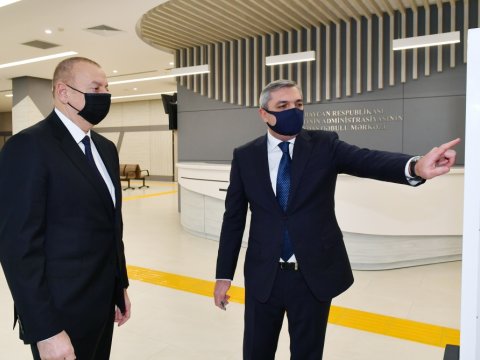 İlham Əliyev Vətəndaş Qəbulu Mərkəzinin açılışında - FOTOLAR