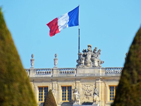 Ukrayna Fransadan 300 milyon avro kredit alacaq