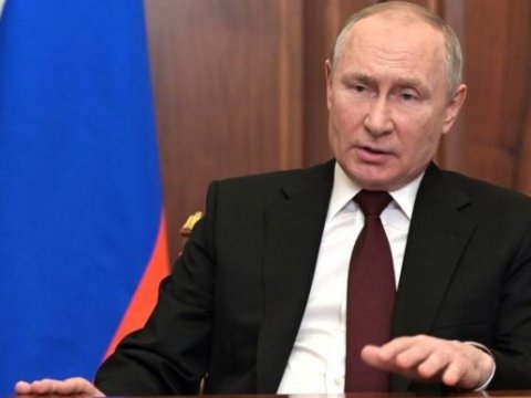 Atəş yalnız bu zaman dayana bilər - Putin