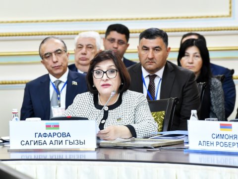 Sahibə Qafarova erməni spikerin yalanlarını ifşa edib 