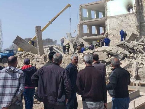 Naxçıvanda məktəb binası çökdü, ölənlər var - RƏSMİ 
