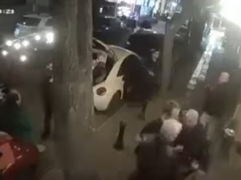 Gecə klubundakı partlayış anı - VİDEO