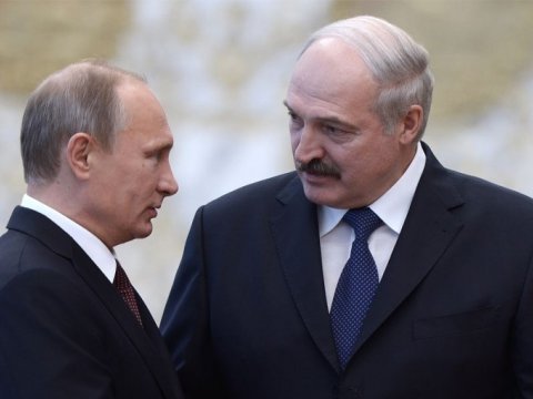 “Ukrayna ilə danışıqlar Lukaşenko sayəsində olub” - Putin