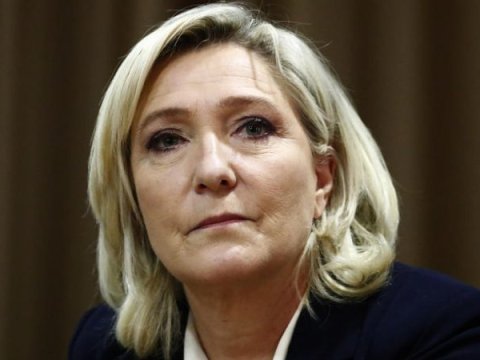 Le Pen Ukrayna müharibəsində Rusiyanı DƏSTƏKLƏDİ