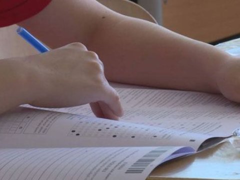 Sual kitabçaları abituriyentlərə niyə verilmir? - RƏSMİ