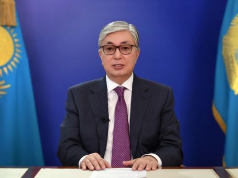 Qazaxıstan prezidentinin səlahiyyətləri məhdudlaşdırılır