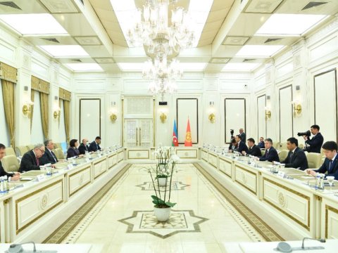 Sahibə Qafarova Qırğızıstan Prezidenti ilə görüşüb