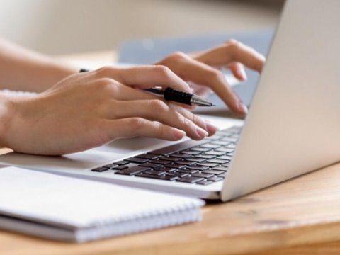 30 mindən çox abituriyent ərizəsini təsdiqləyib