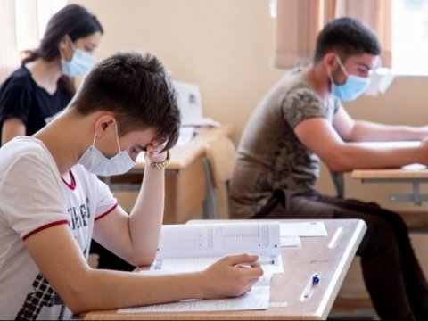 Bu gün 22 minə yaxın şagird imtahan verir