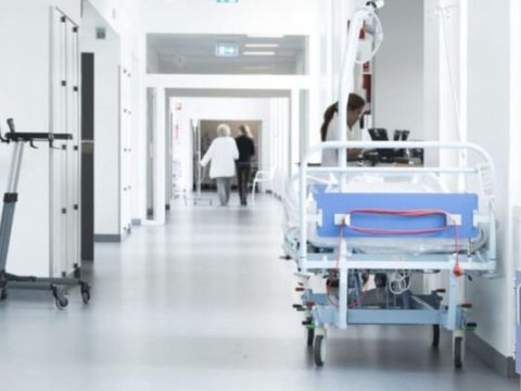 DİN-in qarşısında özünü yandıran şəxsin vəziyyəti ağırdır