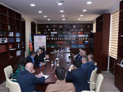 Komitə sədri azərbaycanlı iş adamları ilə görüşdü 