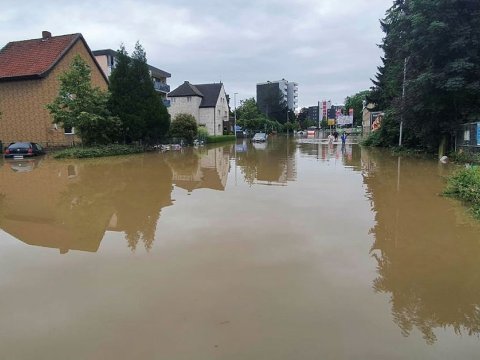 Su bəndinin dağıdılması Kiyevi işğaldan qorudu 