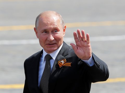 Putin Qələbə paradına prezidentləri ÇAĞIRMADI