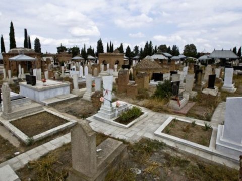 Azərbaycanda İLK - Məzarlara baxım xidməti yaradıldı