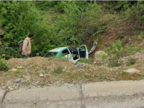Ağdərədə azərbaycanlının maşını ilə erməni taksisi toqquşdu - FOTOLAR