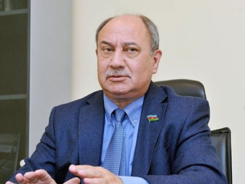 Putinə görə təhqir olunan partiya sədri: “Məni başa düşmürlər” 