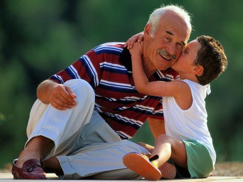 61 uşaq nənə-babalara övladlıq verilib