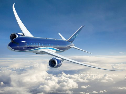 Bakıdan Naxçıvana uçan təyyarə geri döndü