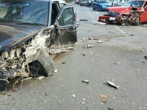 Qəbələdə AĞIR QƏZA - 2 ölü, 4 yaralı var
