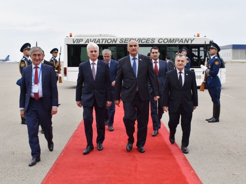 Tacikistanın spikeri Bakıya gəlib