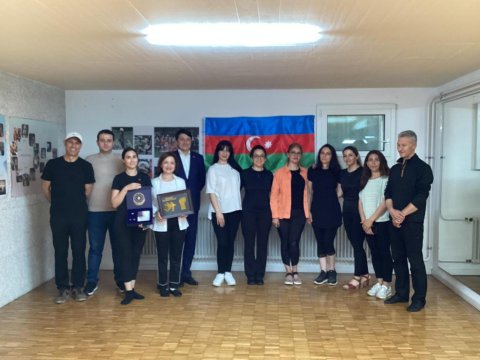 Fuad Muradov Sürix və Bazeldə fəallarla görüşdü