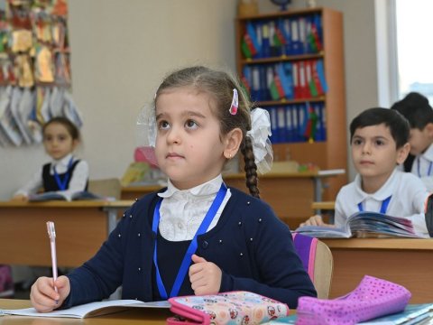 Birinci sinifə qəbul üçün alternativ qeydiyyat mərkəzləri YARADILIB