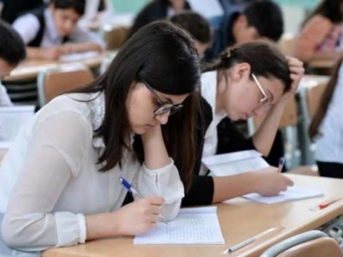 İmtahan başa çatdı, 6 nəfərdə telefon AŞKARLANDI