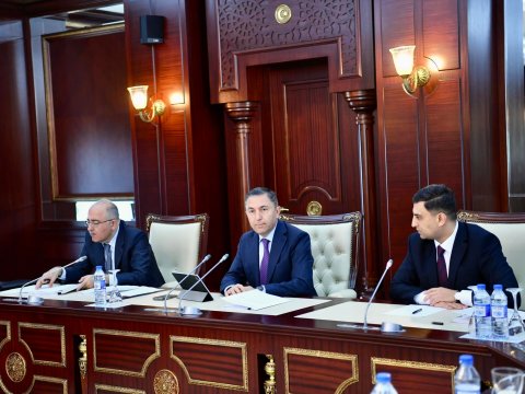 Milli Məclisdə büdcənin icrası müzakirə edildi - FOTO