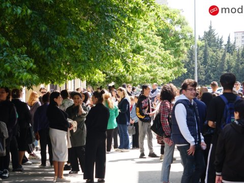 6 nəfər telefona görə imtahana buraxılmayıb