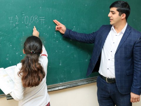 Məktəblərdə bu qədər müəllimə ehtiyac var - Vakant yerlərin sayı