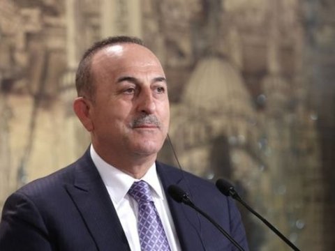 Çavuşoğlu belaruslu nazirlə Ukraynanı müzakirə etdi