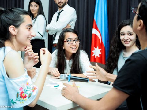 55 Bakı məktəblisi olimpiadada qalib olub