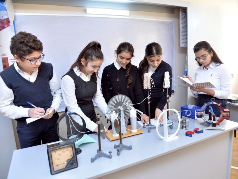 307 məktəbdə “Kiçik Akademiya” fəaliyyət göstərir