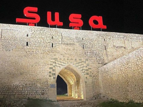 Şuşa səfərinə görə aldadılan alimlərin pulu qaytarıldı