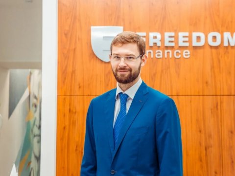 Milyarder Rusiya vətəndaşlığından imtina etdi