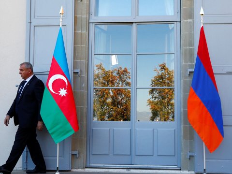 Azərbaycan və Ermənistanın QHT nümayəndələri görüşsün, yoxsa...