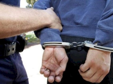 Qaçmaq İSTƏDİ - Polisi yaba ilə yaraladı