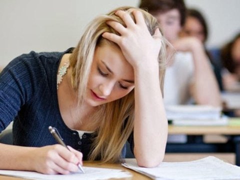 Yüksək bal toplaya bilməyən abituriyentlər narazıdır - Minlərlə şikayət var