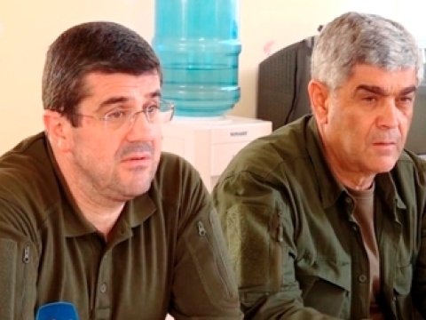 Laçında çaxnaşma - Araik Zabux kəndinə görə Moskvaya yalvarmağa GETDİ