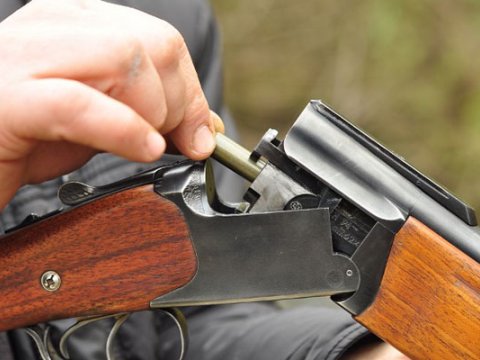 Sabirabadda ata və oğlu GÜLLƏLƏNDİ