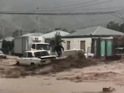 Ağcakəndə düşən yağıntı aylıq normadan çox olub - FAKTİKİ HAVA