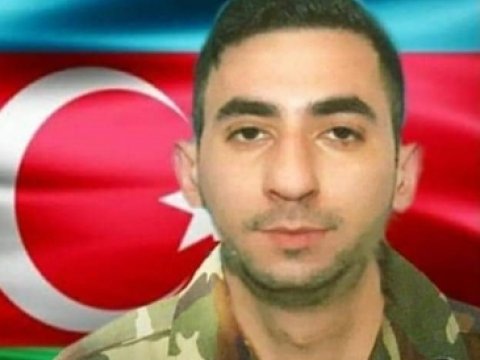 Şəhid anası Jurnalistlər Binasına köçdü