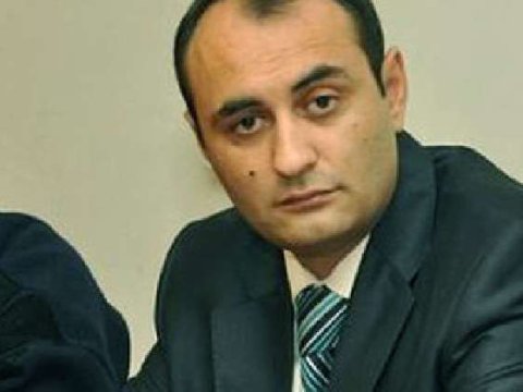 Hökumət jurnalistə təzminat ödəyəcək