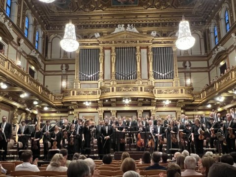 Azərbaycanlı dirijor Vyanada Fikrət Əmirovun əsərlərini ifa edib