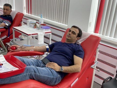 Diaspor fəalları Ukrayna ordusu üçün qan verdi - FOTO