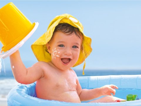 Körpələri günvurmadan necə qoruyaq?