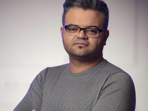 Efirdən qovulan müğənni Zauru ifşa etdi: “Yalan danışır…”