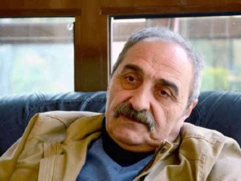 Xalq artisti: “Məni erotik videolarla şantaj edirlər” - FOTOLAR