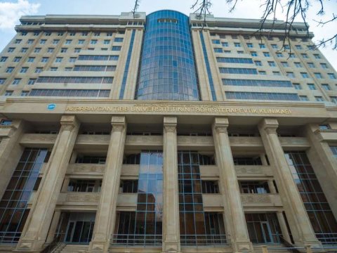 Tibb Universitetinin klinikasında İNTİHAR